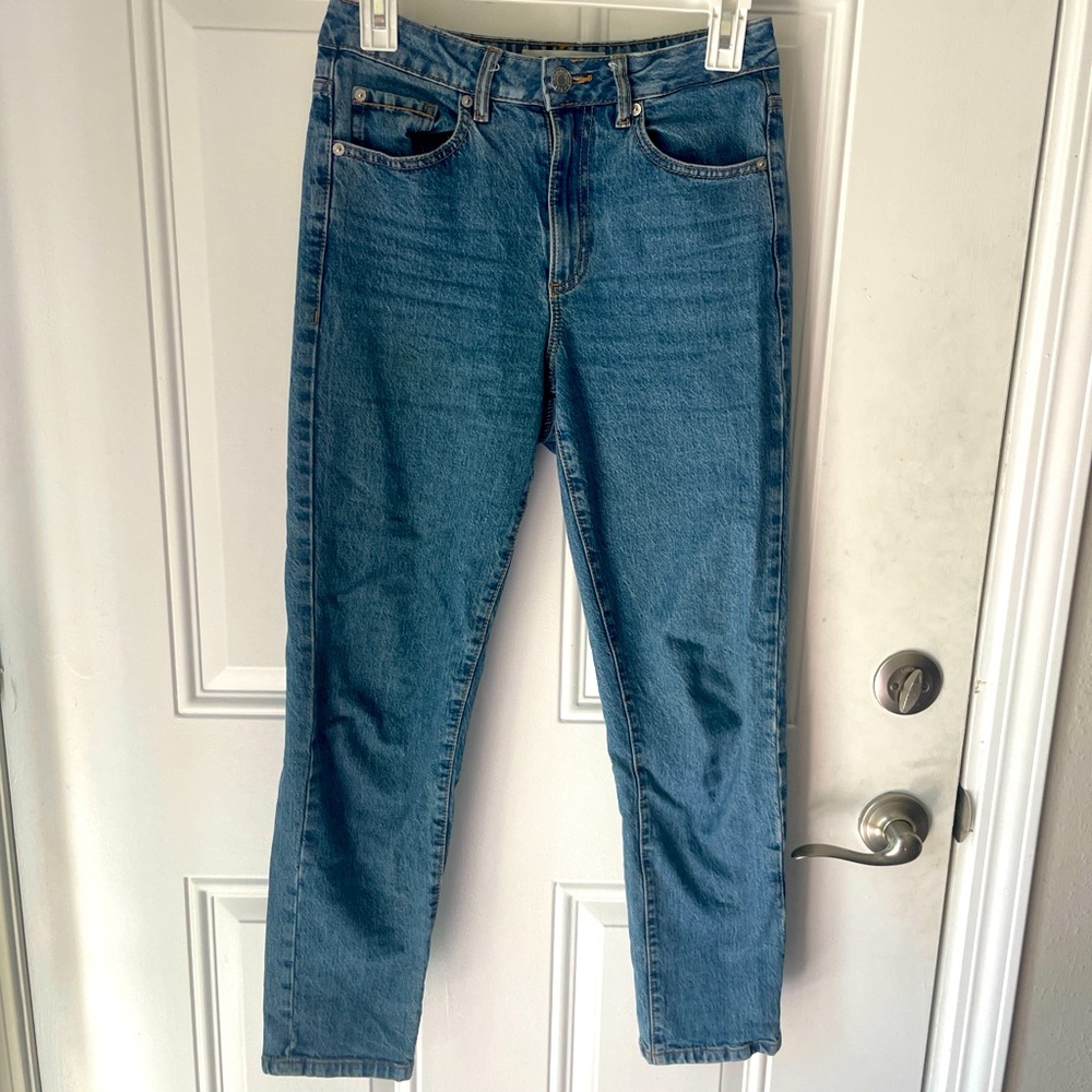 Garage blue straight leg jeans #straightlegjeans